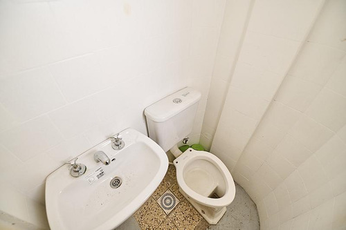 Venta Departamento 3 Ambientes Antiguo Con Balcón Ex Pasaje Peluffo Almagro