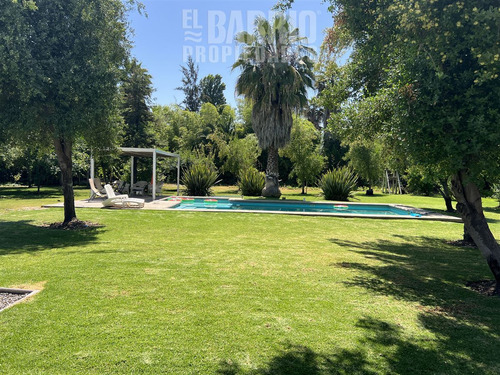 Casa En Venta De 3 Dorm. En Colina