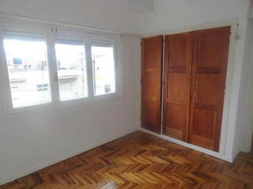 Departamento 3 Ambientes Sobre Guemes A La Calle Mar Del Pla