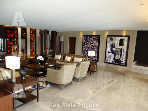 Imagen 7 de 30 de Casa Luxury En Venta, Amueblada, 4 Recámaras, Salón Tv, Muelle, Isla Dorada, Zona Hotelera Cancún