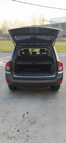 Imagen 12 de 15 de Jeep Compass 2013 2.4 Sport 170cv Atx