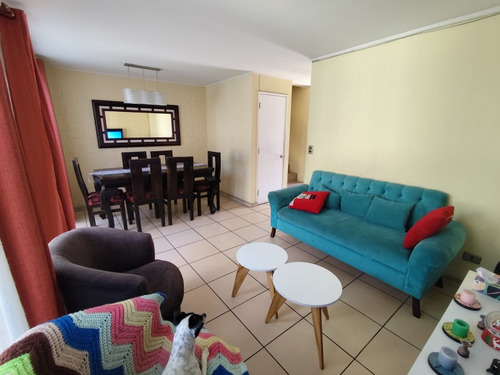 Excelente Propiedad Comercial En Sector Residencial!!