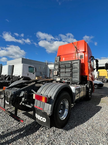 Imagen 6 de 14 de Iveco Hi Way 440