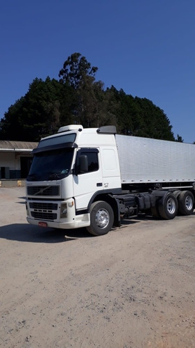 Imagem 1 de 5 de Fm 370 Volvo Fm 370