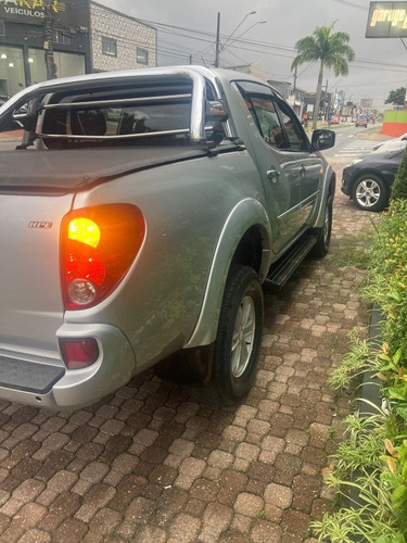 Imagem 9 de 12 de Mitsubishi L200 3.5 Triton Hpe Flex Cab. Dupla 4x4 Aut. 4p