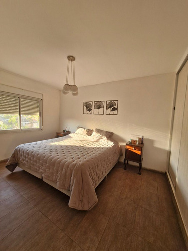 Casa En Venta Con Pileta En Rojas