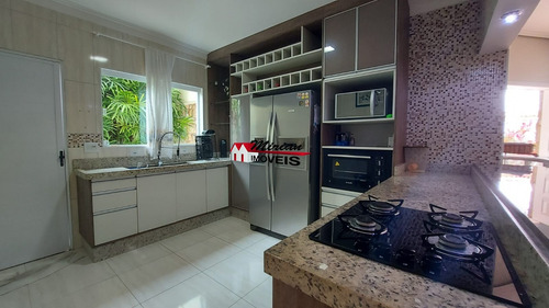 Imagem 11 de 20 de Casa Com Piscina Em Bairro Nobre A 500 Metros Da Praia - Ca01616 - 70441638