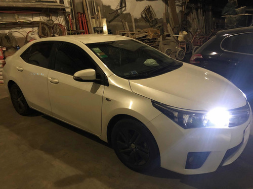 Toyota Corolla Xei 1.8 6m/t