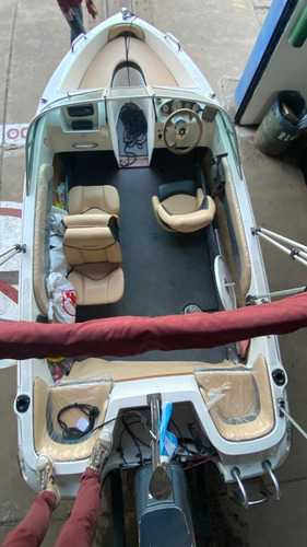 Imagen 14 de 15 de Lancha Open Bermuda Sport 160 Yamaha 85 Hp 2 Tiempos Web Mar