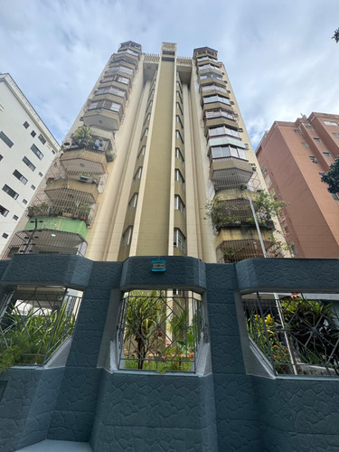 Apartamento En La Trigaleña Baja, Valencia Residencia Futuro Inmobiliaria Maggi 2107