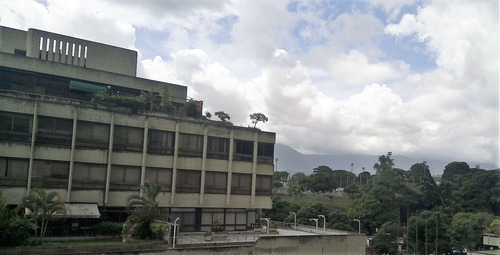 Imagen 15 de 16 de Venta Oficina 108 M2 Ce Torre Humboldt