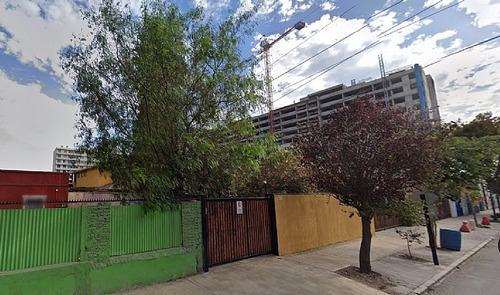Vasto Terreno En La Cisterna 2500mtrs2 Para Construir