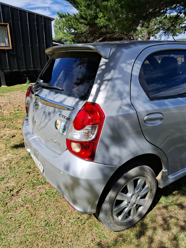 Toyota Etios 1.5 Xls At