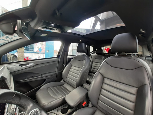 Volkswagen Taos 1.4 250 TSI TOTAL FLEX HIGHLINE AUTOMÁTICO