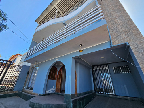 Hostal En Arriendo - Sector Sur De Iquique
