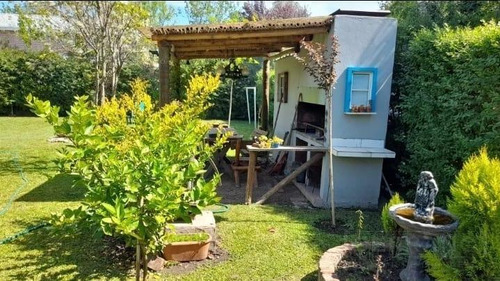 Casa En Parque Sakura-exalt. De La Cruz
