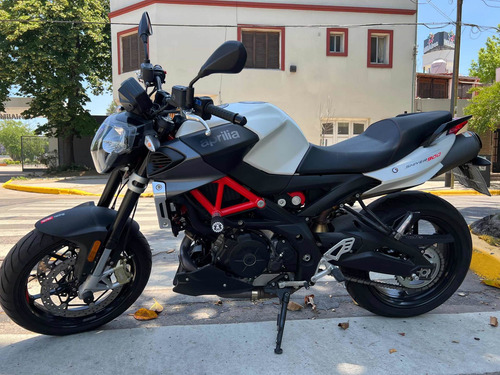 Imagen 18 de 23 de Aprilia Shiver 900 Naked