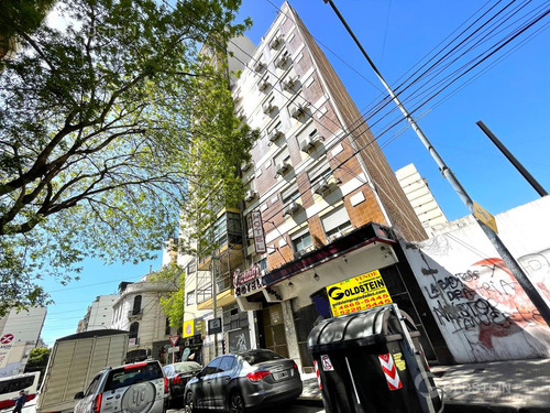 Edificio Comercial En Balvanera