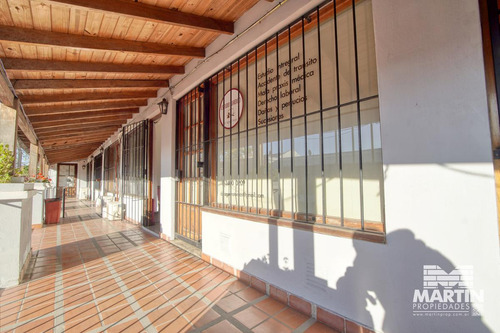 Local En Galería Comercial S/av. Fleming