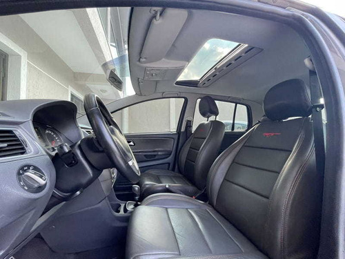Imagem 14 de 15 de Volkswagen Crossfox 1.6 Gii