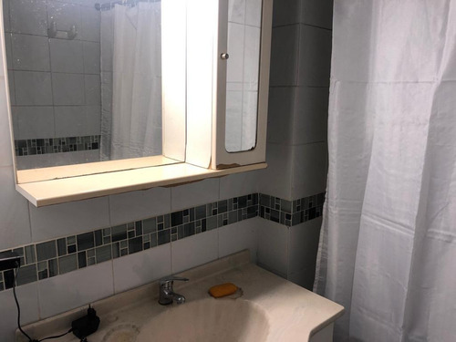 Imagen 7 de 8 de Venta Apartamento 1 Dorm En Pza Varela Con Balcon Yportería