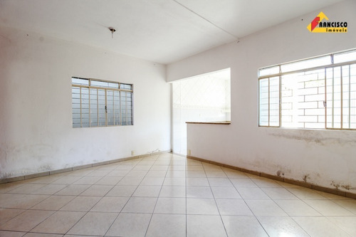 Imagem 5 de 19 de Casa À Venda, 2 Quartos, 4 Vagas, Santa Tereza - Divinópolis/mg - 29155
