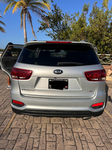 Kia Sorento 2.4 Lx At