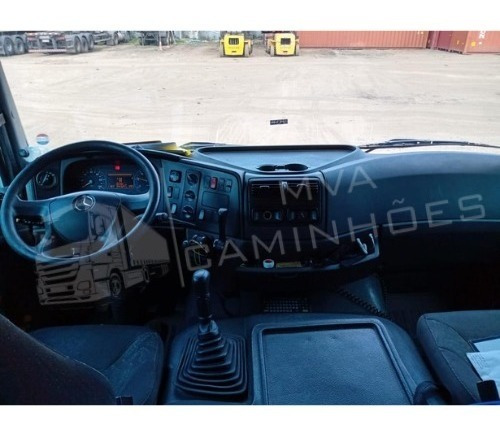 Imagem 5 de 8 de Caminhão Mercedes 1933 - 4x2 T