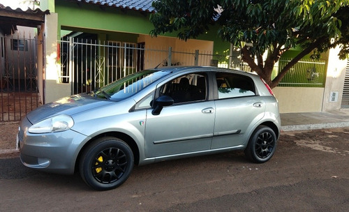 Imagem 2 de 2 de Fiat Punto 2008 1.4 Elx Flex 5p