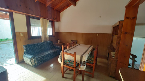 Departamento En Venta De 2 Dormitorios C/ Cochera En Costa Azul