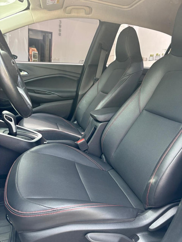 Chevrolet Onix 1.0T Premier Red Line At
