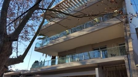 Departamento A La Venta De Gran Categoría De 2 Ambientes En La Mejor Calle De Adrogué