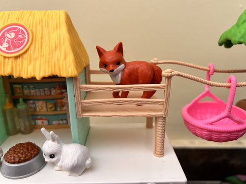 Barbie Veterinaria Del Bosque