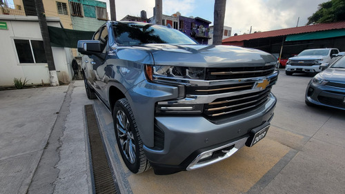 Chevrolet Cheyenne 6.2 2500 Doble Cab High Country 4x4 At