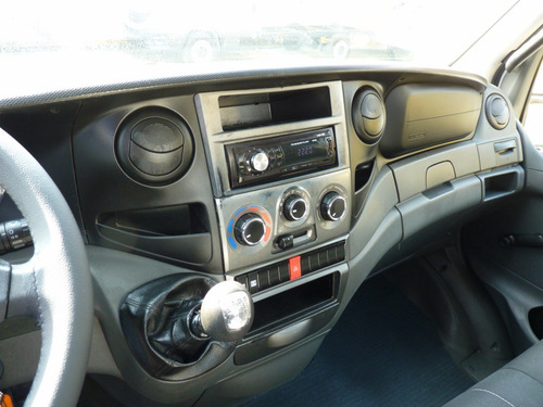 Imagem 11 de 11 de Iveco Dayli 35s14 Ano 2018