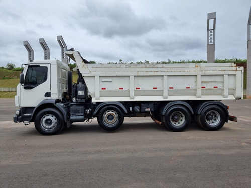 Imagem 4 de 15 de Volvo Vm 270 8x4 Ano 2013 Caçamba Bitruck Traçado