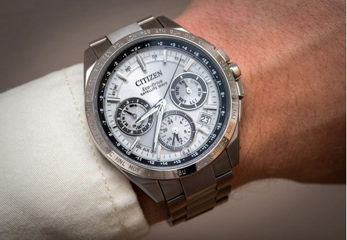 Citizen Satellite Wave Titanium Cc9010-74a ...... Dcmstore