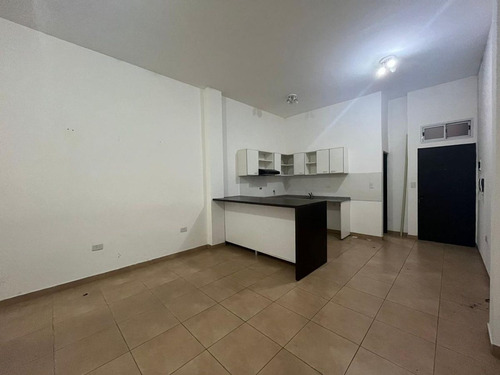 Depto De Una Ambiente En Venta, Lanusita