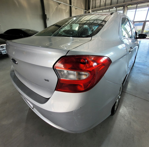 Imagen 16 de 17 de Impecable Ford Ka Sedan 1.5 Se Año 2017 Con Solo 85.000 Km