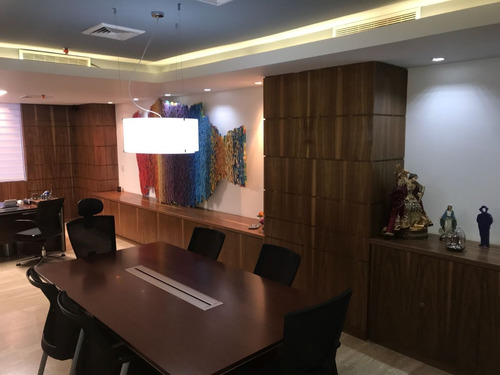 Imagen 4 de 14 de Venta Oficina De Lujo Torre Gerencial