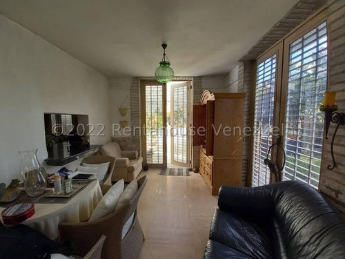 Imagen 5 de 28 de Casa En Venta En El Hatillo 22-19081 Angela Sánchez 04141417214