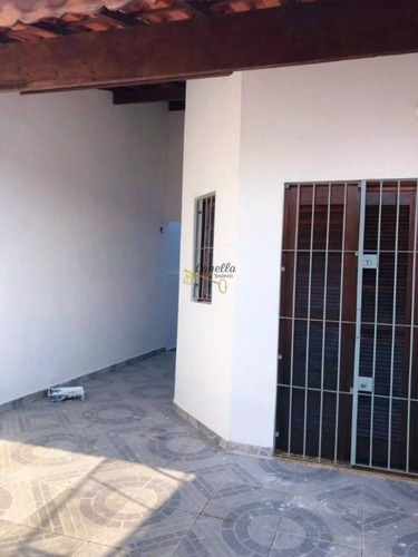 Casa No Suarão, Itanhaém $ 230 Mil Financia - 02 Dormitórios Próximo Aos Comércios.