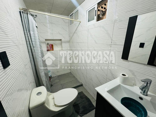 Venta Casas Reacomodo Valentin Gomez Farias T-df0010-0379