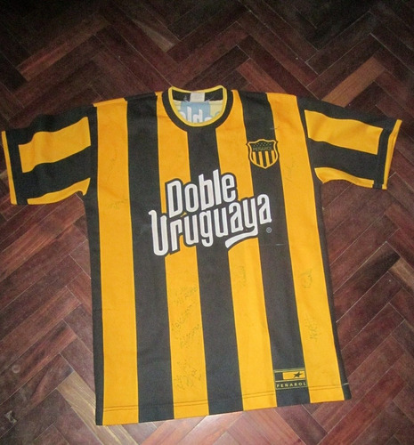 Camiseta Pañarol Autografiada