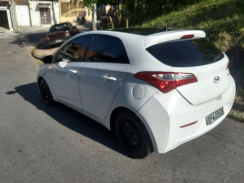 Hyundai Hb20 1.6 Comfort Plus Flex 5p 2013