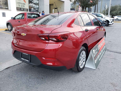 Imagen 5 de 11 de Chevrolet Onix 2021 4p Ls L3/1.0/t Man (a)
