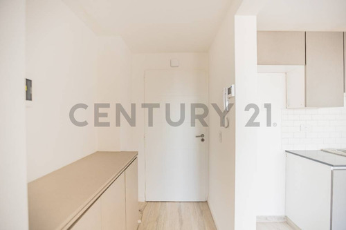 Departamento 2 Ambiente En Tigre Con Amenities