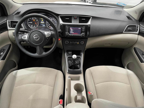 Imagen 8 de 12 de Nissan Sentra 2019 1.8 Advance Cvt