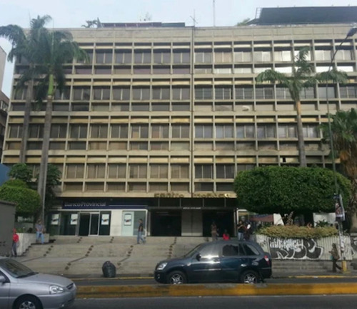 Oficina En Venta O Alquiler Centro Monaca  Los Ruices 331m2