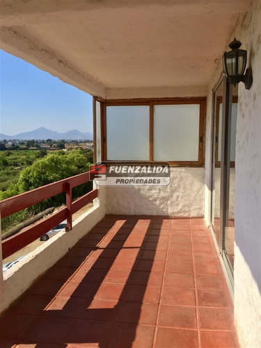 Departamento En Venta De 3 Dormitorios En La Serena